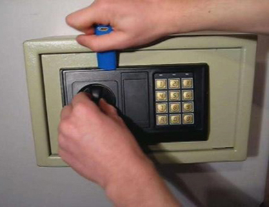 瓦房店24小时上门开锁公司